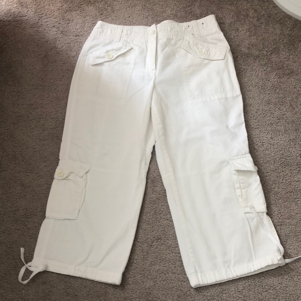 Geoffrey Bean. White cotton capris. Ankle ties size 8